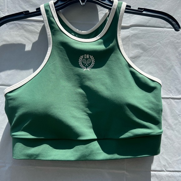 Old Navy Medium Support PowerSoft Racerback Sports Bra - Picture 1 of 5